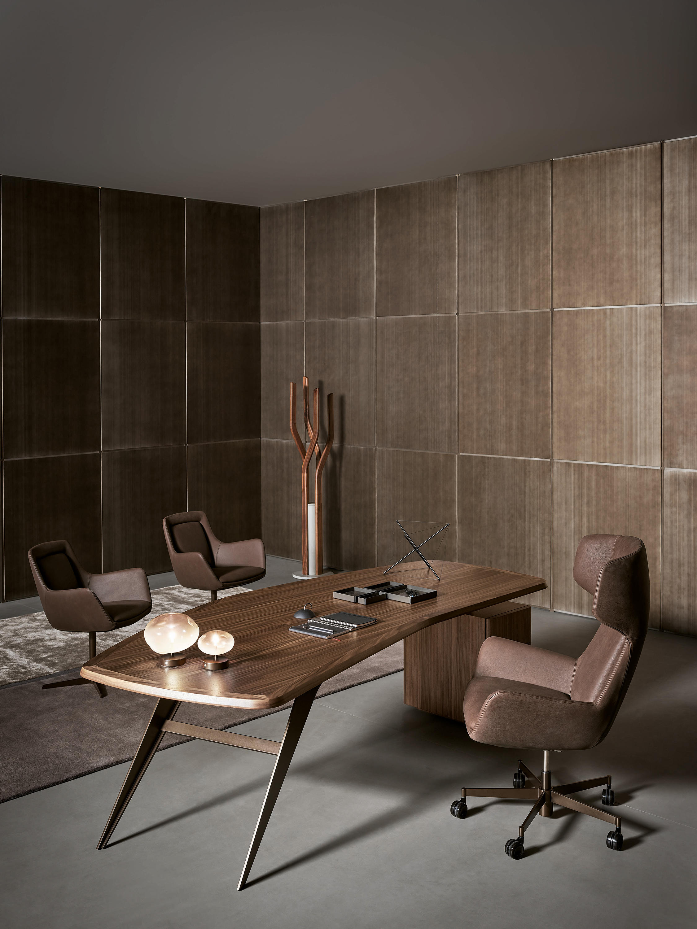 Письменный стол DIVER от Bonaldo