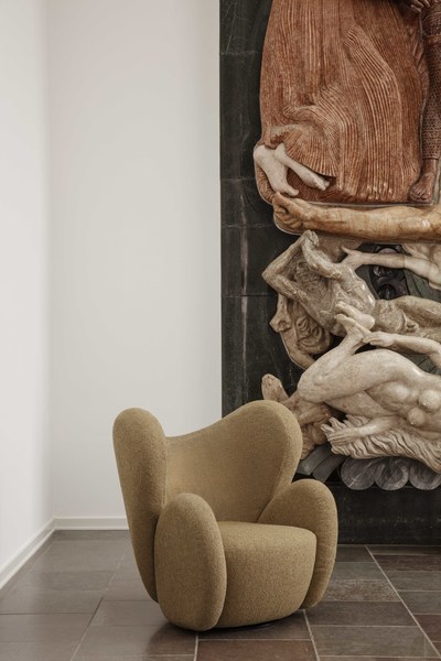 Кресло поворотное BIG BIG CHAIR от Norr11