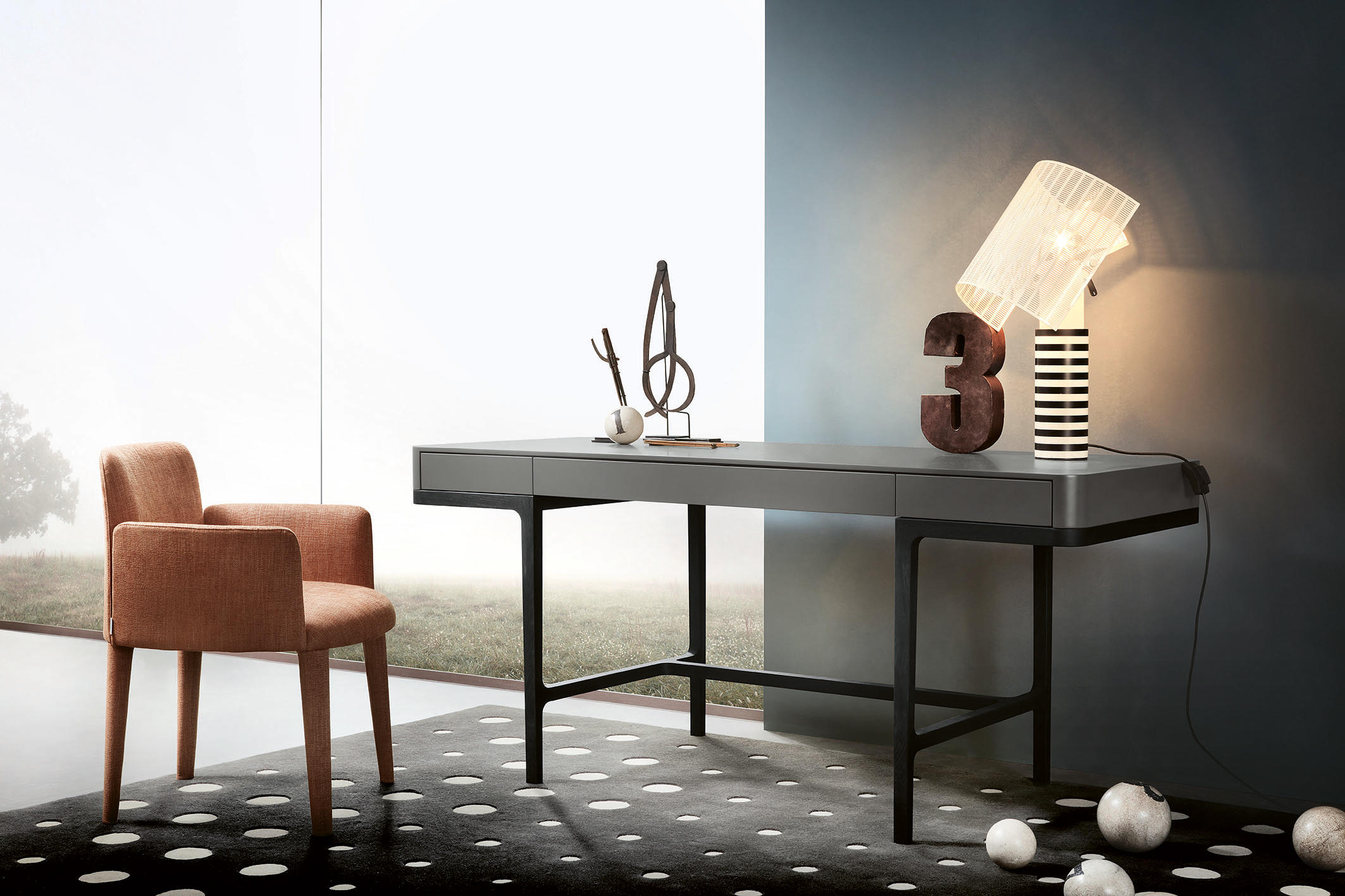 Стол письменный VICTOR от Lema