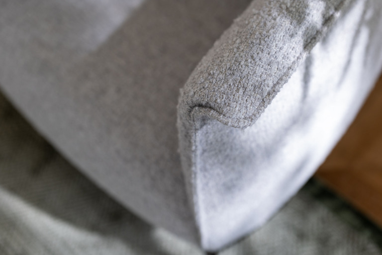 Кресло ARCHIBALD от Poltrona Frau