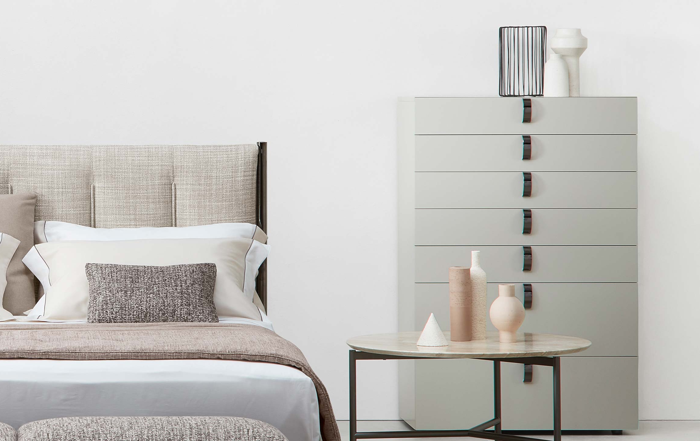 Высокий комод SPLENDOR с 7-ю ящиками от Flou