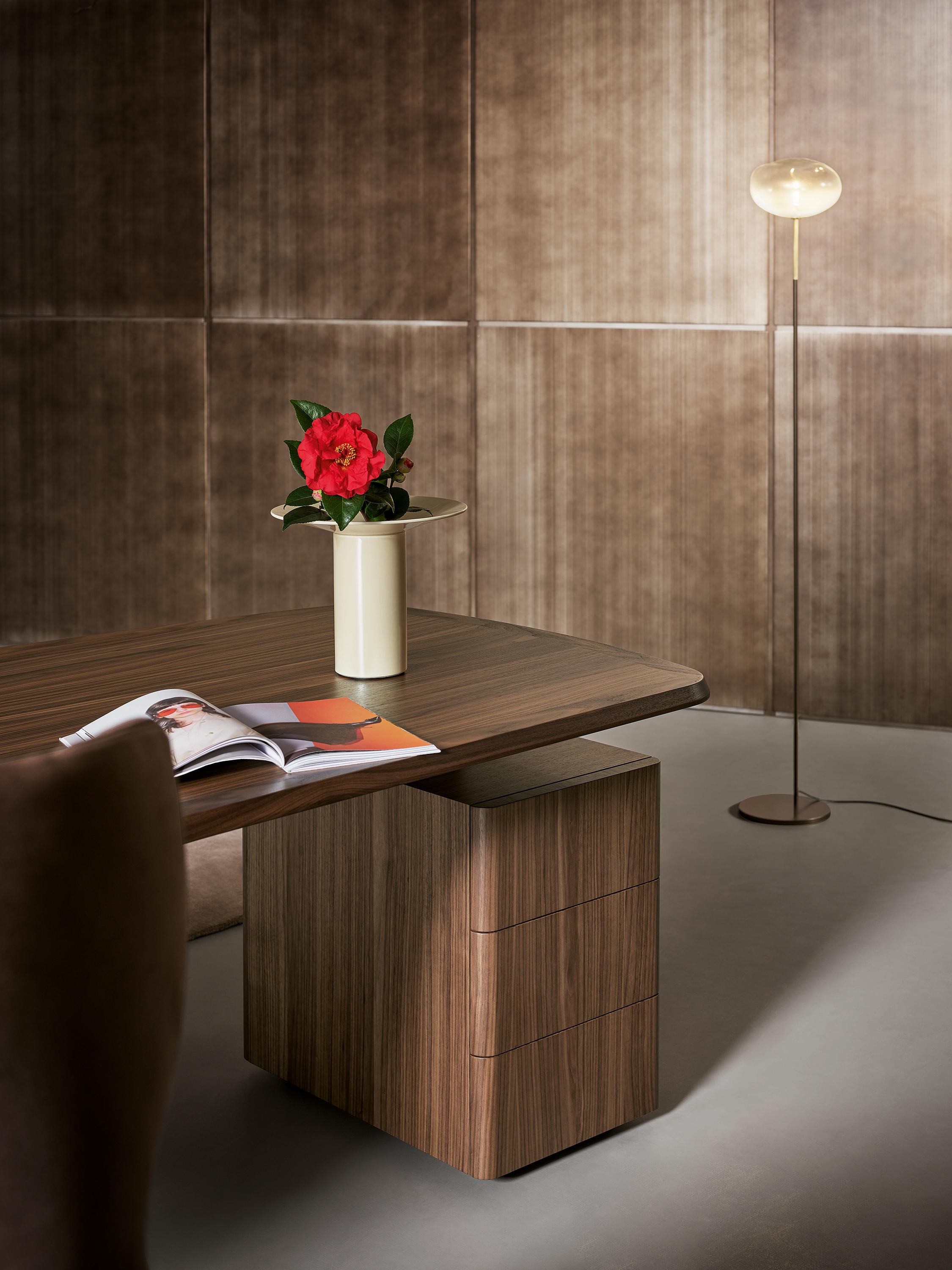 Письменный стол DIVER от Bonaldo