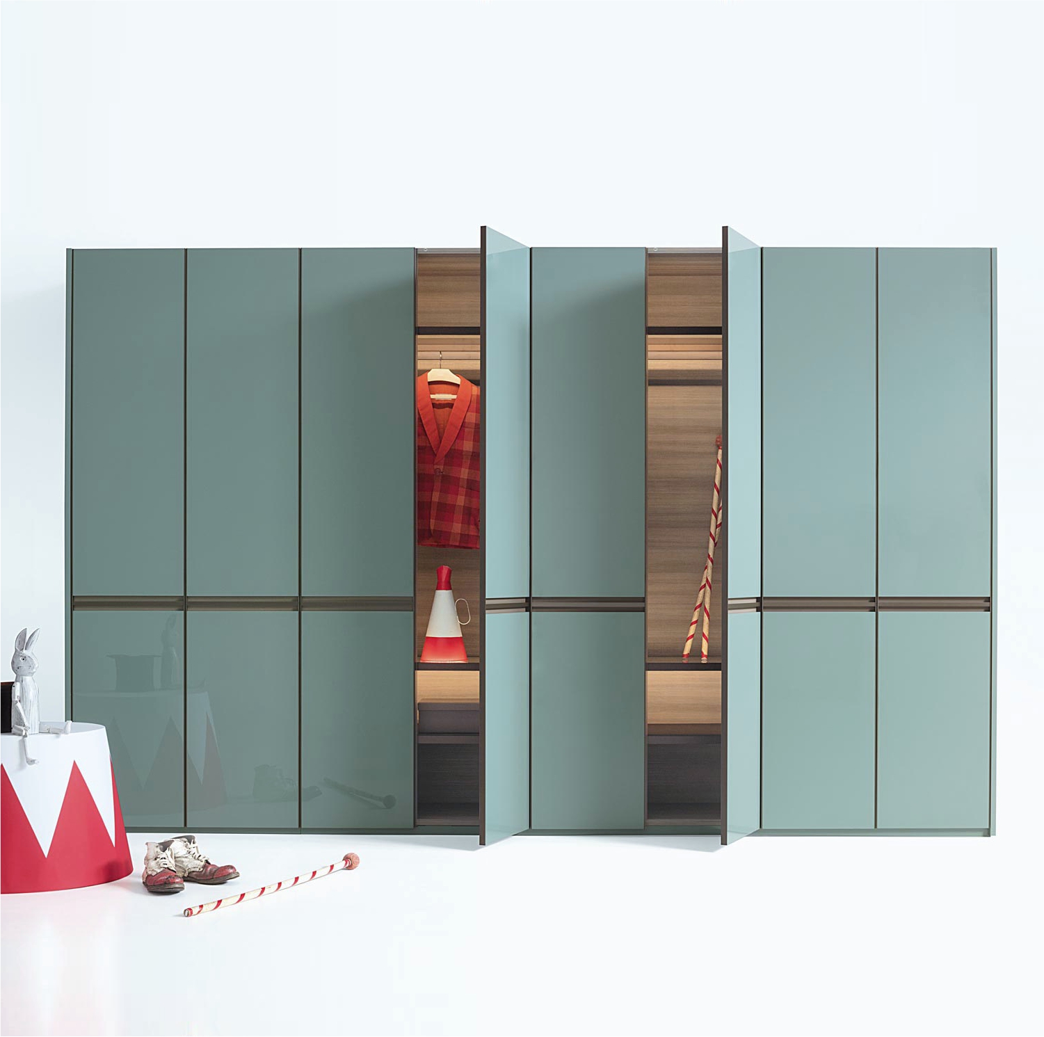 Гардеробный шкаф KIRI от Lema