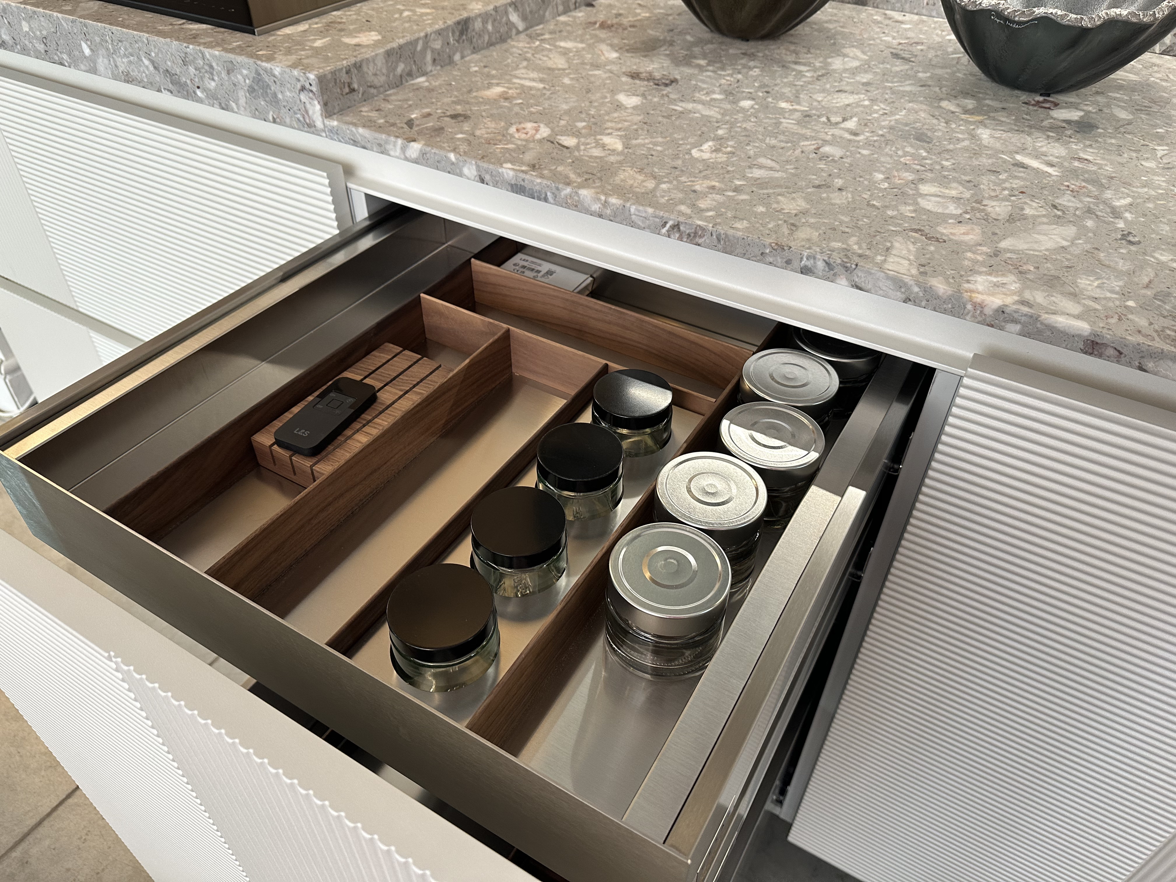 Итальянская кухня MAXIMA 2.2 360 см от Cesar