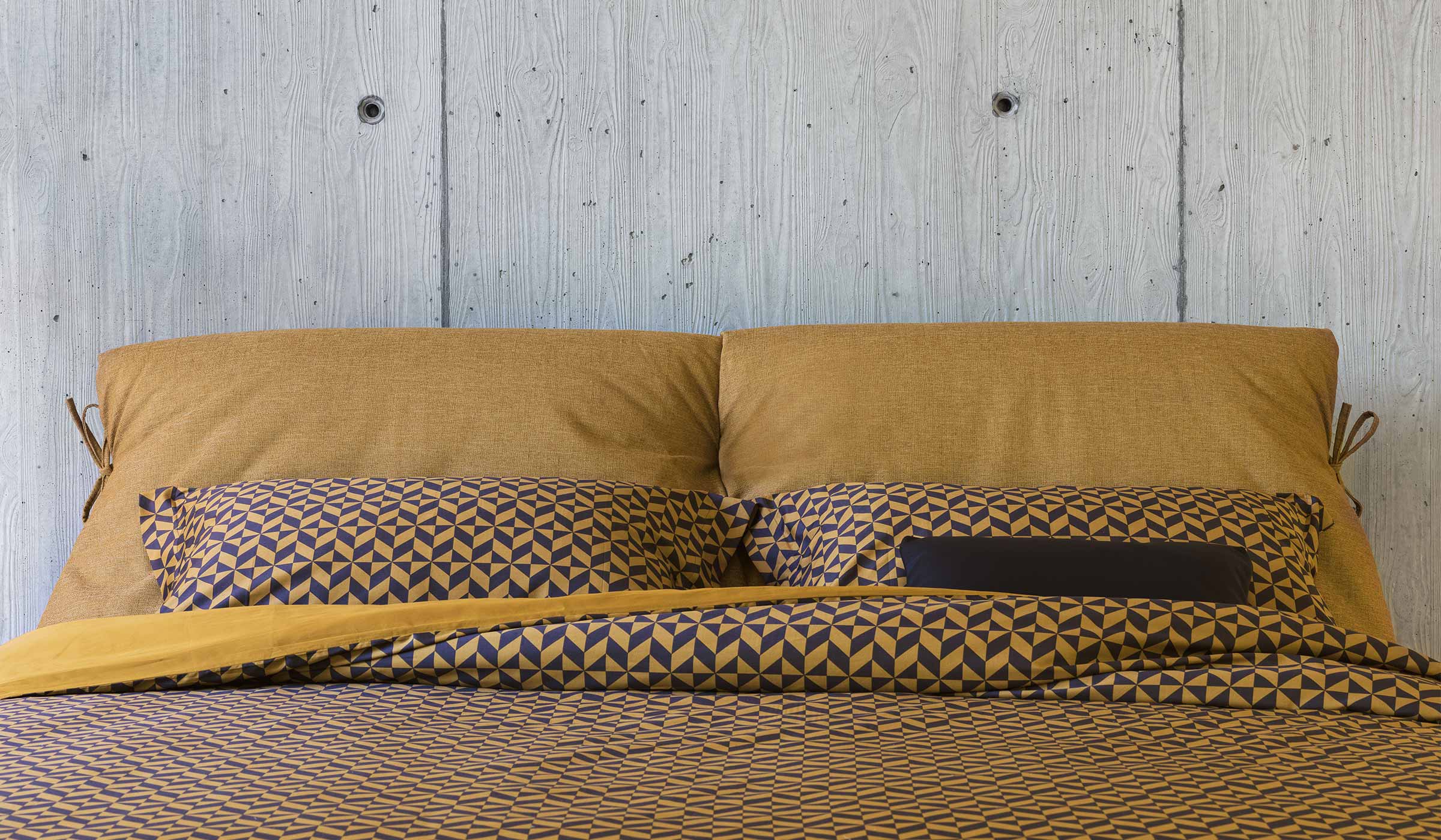 Кровать NATHALIE от Flou