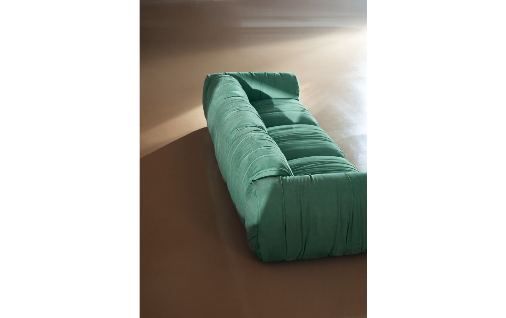 Диван трехместный CHICAGO от Baxter