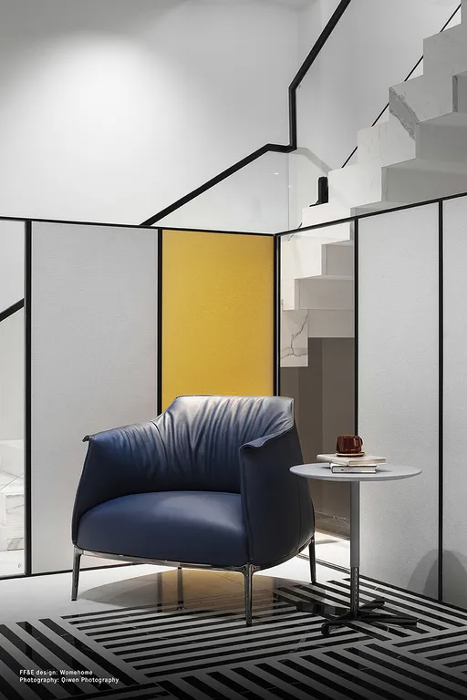 Кресло ARCHIBALD от Poltrona Frau