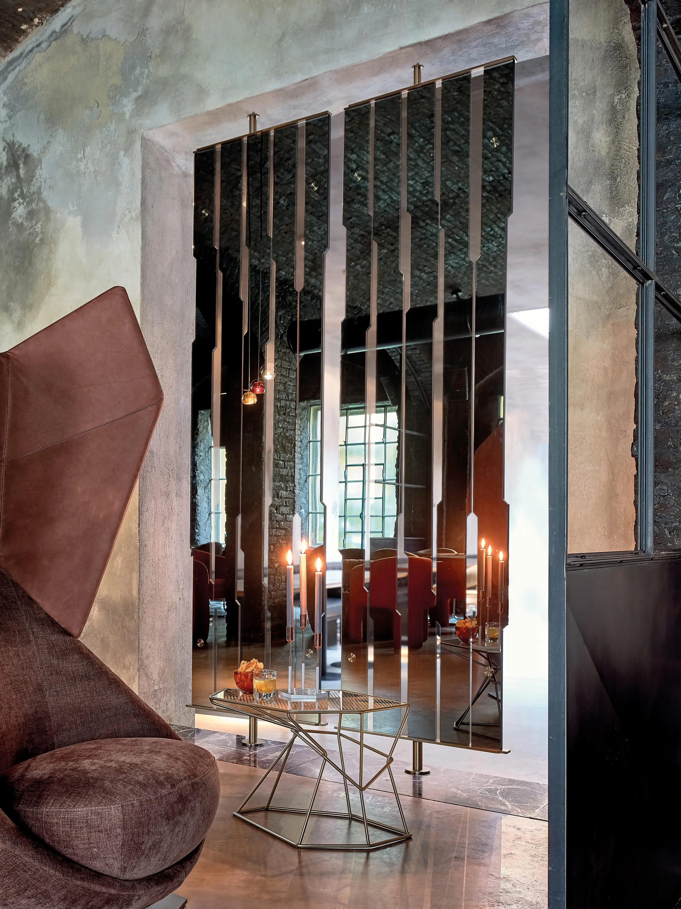 Перегородки сепаре с зеркалом IN-DEPENDENT от Arketipo