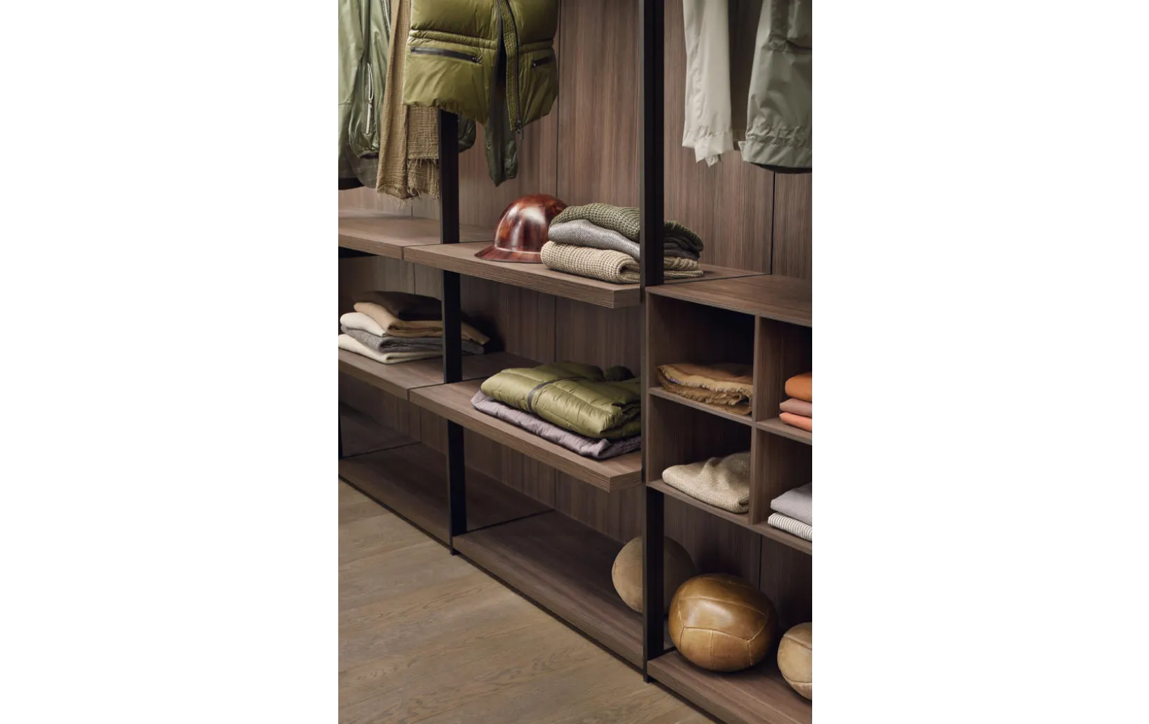 Гардеробные системы HANGAR от Lema