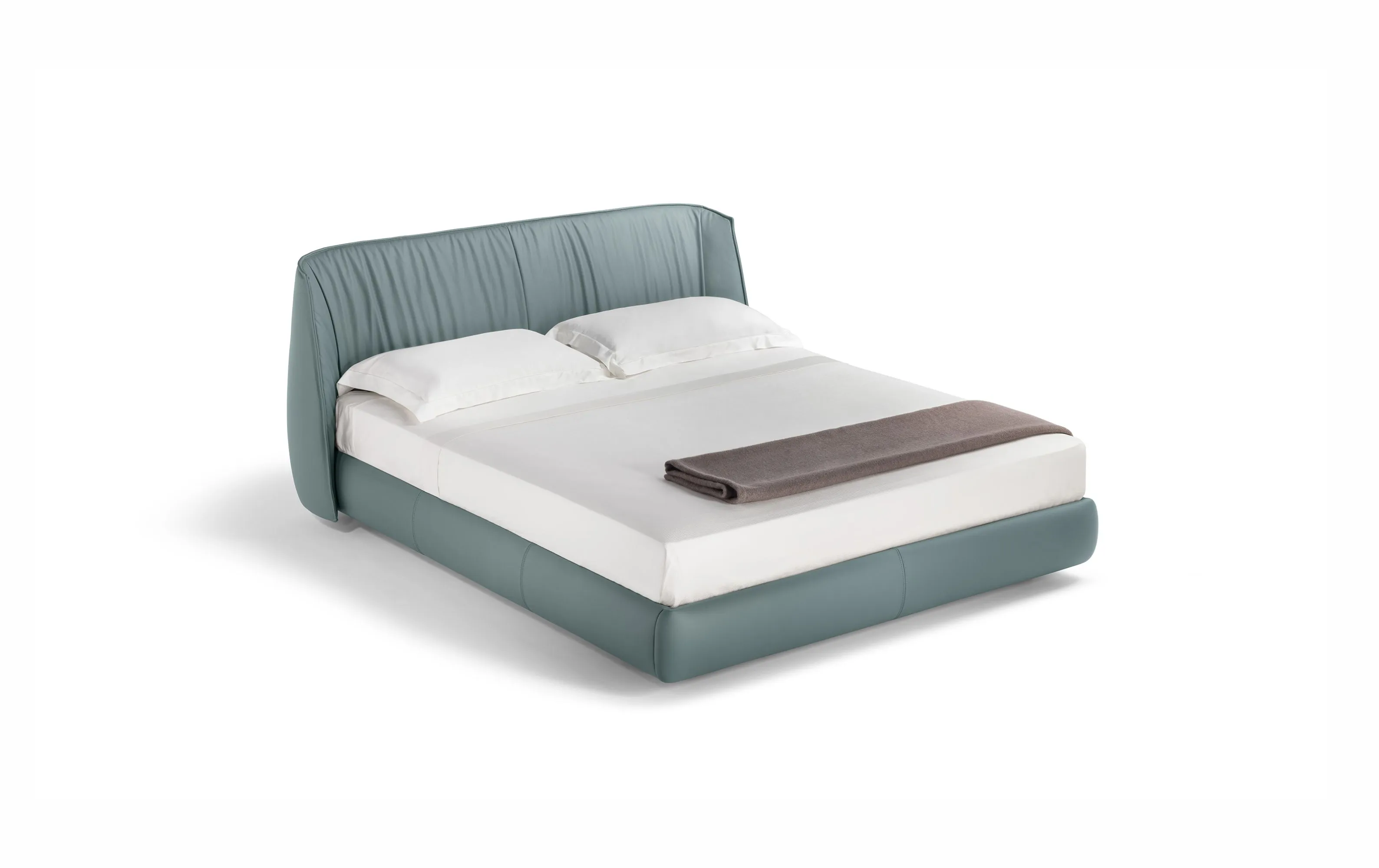 Кровать ARCHIBALD от Poltrona Frau
