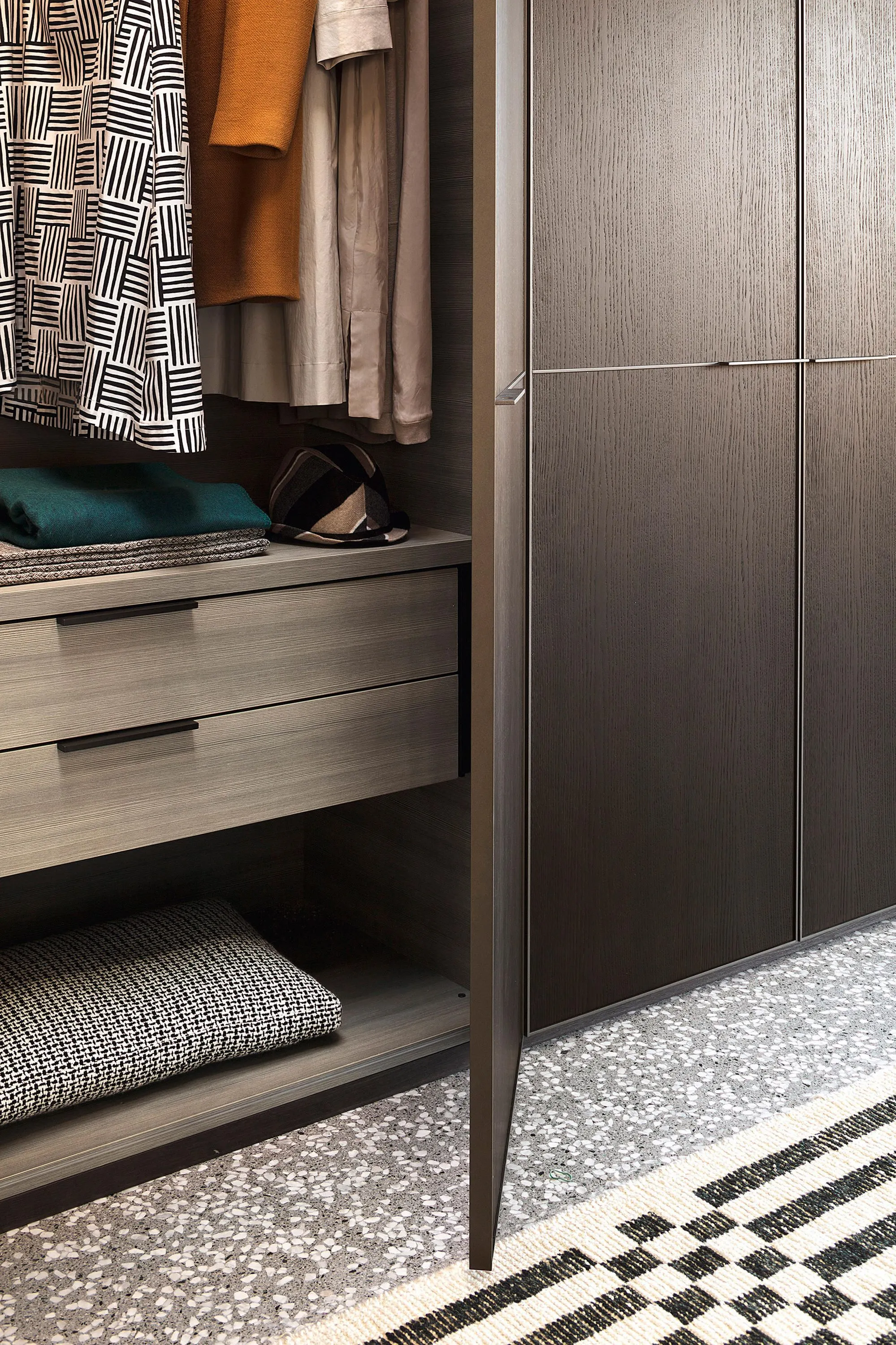 Шкафы KYN от Lema